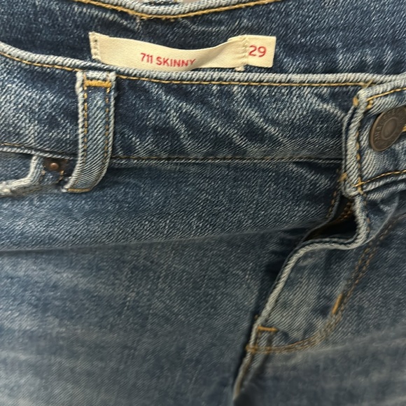 Levi’s ripped jeans - Picture 4 of 5